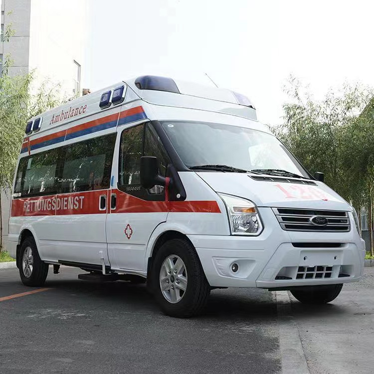 红旗行动不便者长途救护车租赁:安全转运的核心注意事项